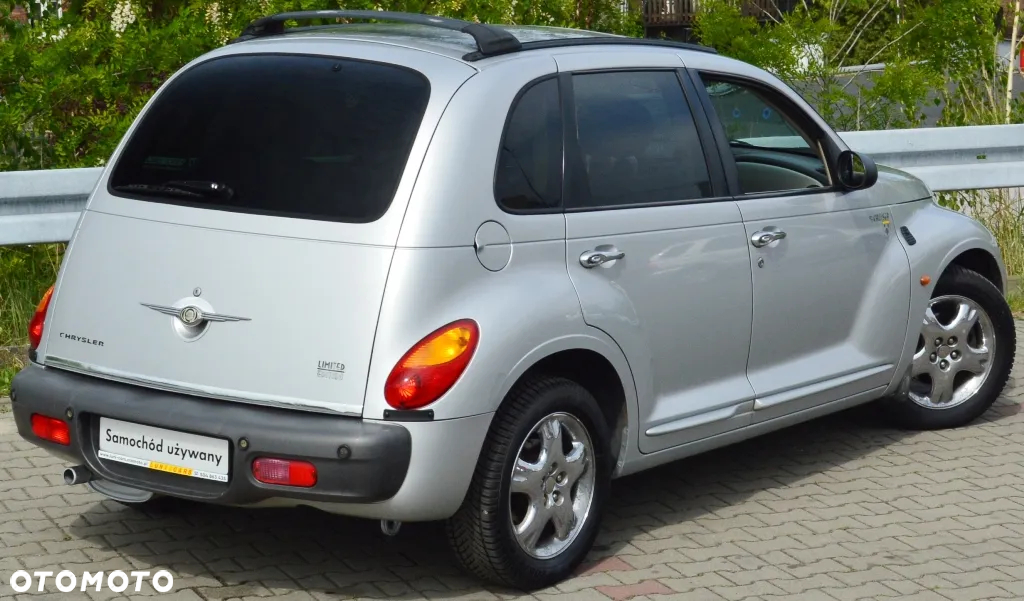 Chrysler PT Cruiser - 12