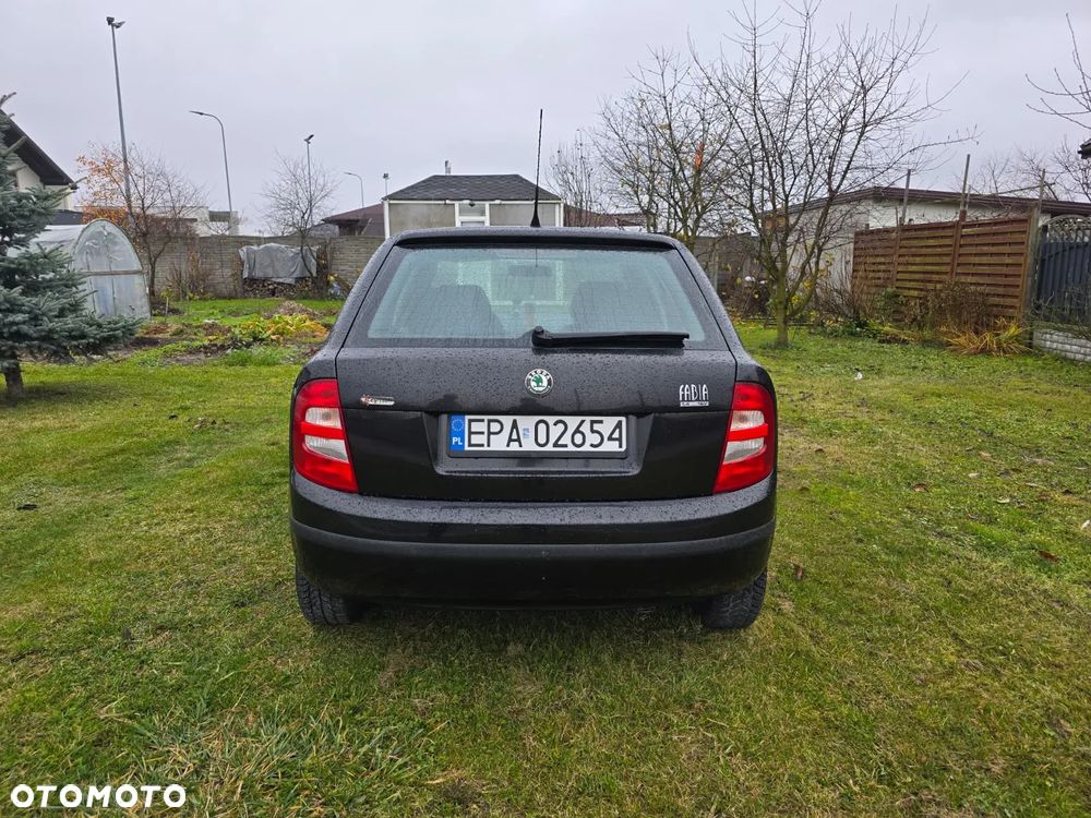 Skoda Fabia 1.4 16V Active - 4