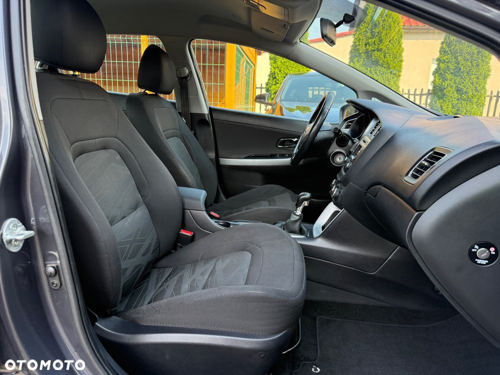 Kia Ceed Cee'd 1.6 GDI L - 14