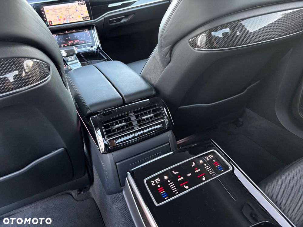 Audi S8 TFSI mHEV Quattro Tiptr - 37