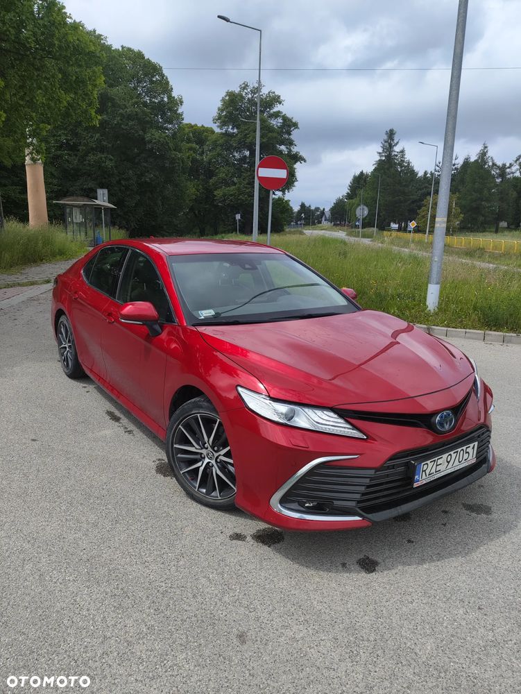 Toyota Camry 2.5 Hybrid Executive CVT - 2