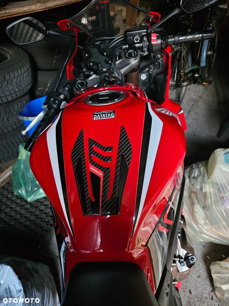 Honda CBR - 8