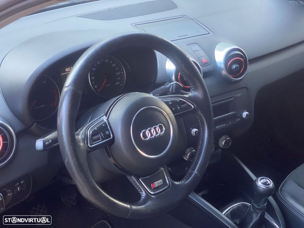 Audi A1 1.6 TDI S-line - 16