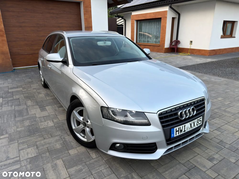 Audi A4 Avant 1.8 TFSI Ambiente - 1