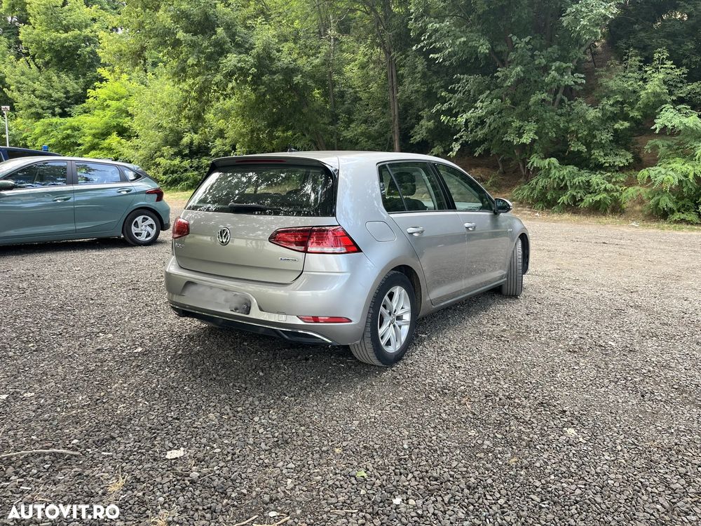 Volkswagen Golf 1.5 TSI Comfortline - 3