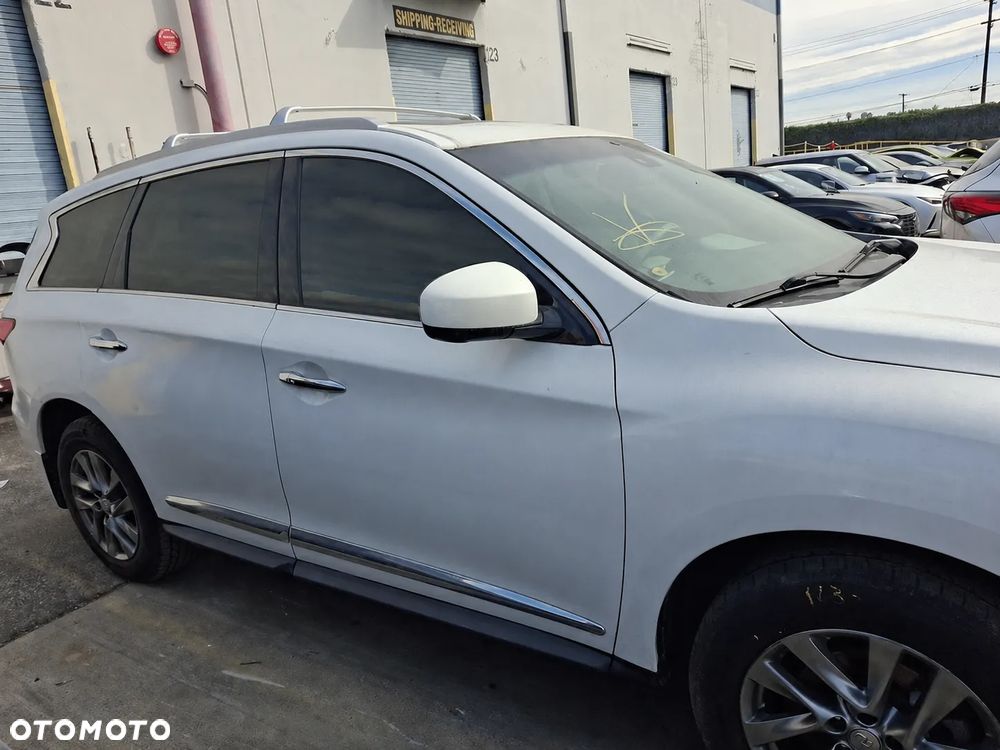 Infiniti QX60 - 6