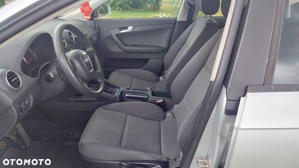 Audi A3 Sportback - 9