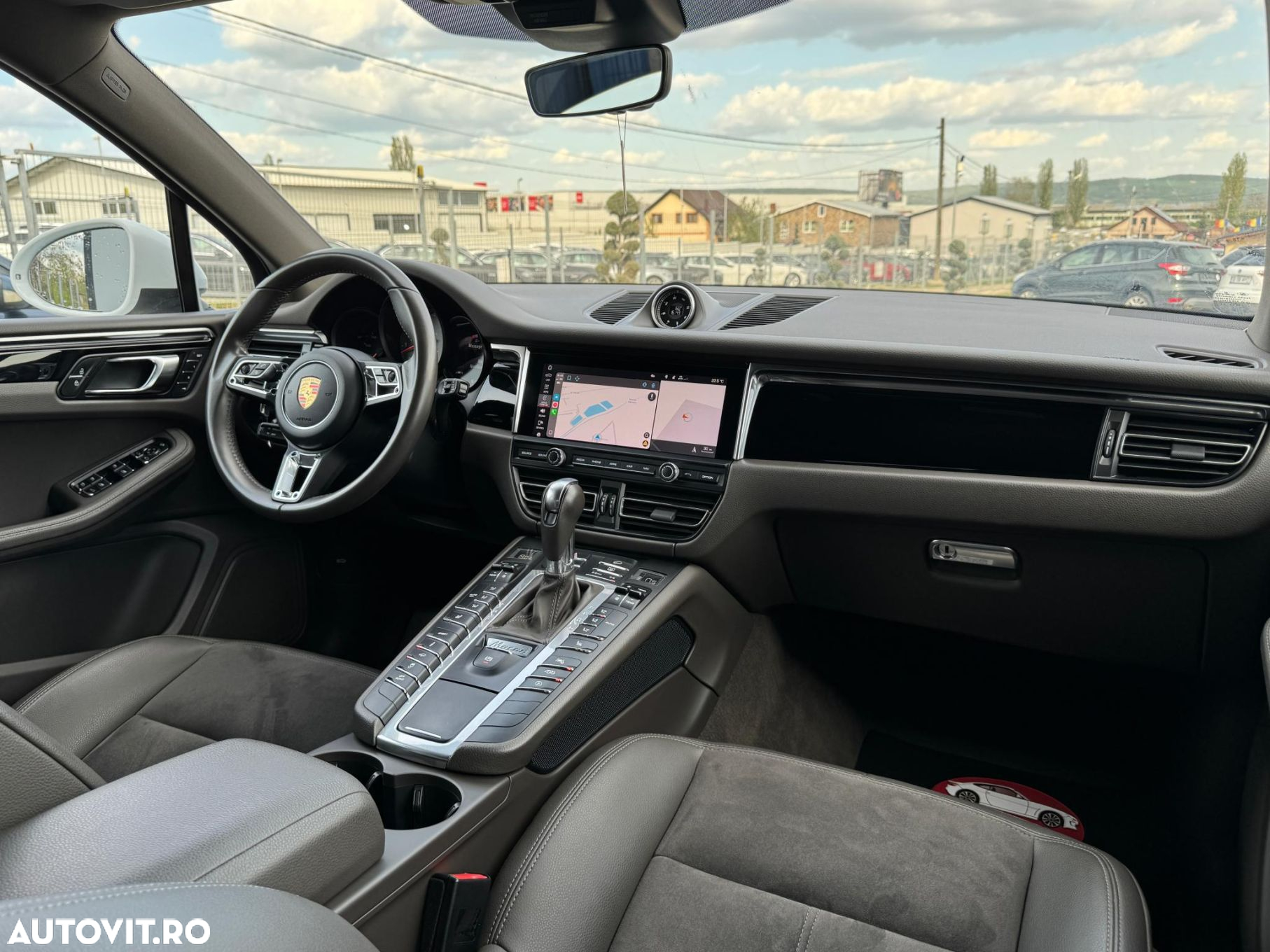 Porsche Macan S - 7