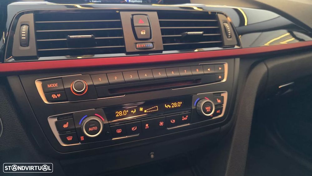 BMW 320 d Touring Sport-Aut. - 42