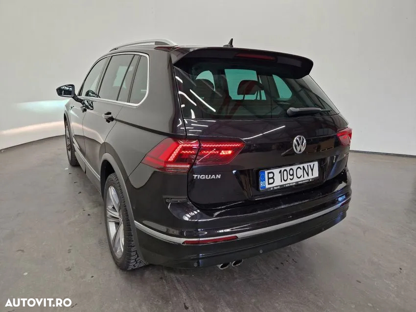Volkswagen Tiguan - 2