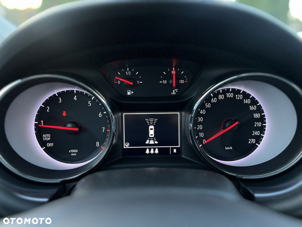 Opel Astra 1.4 T Edition S&S - 25