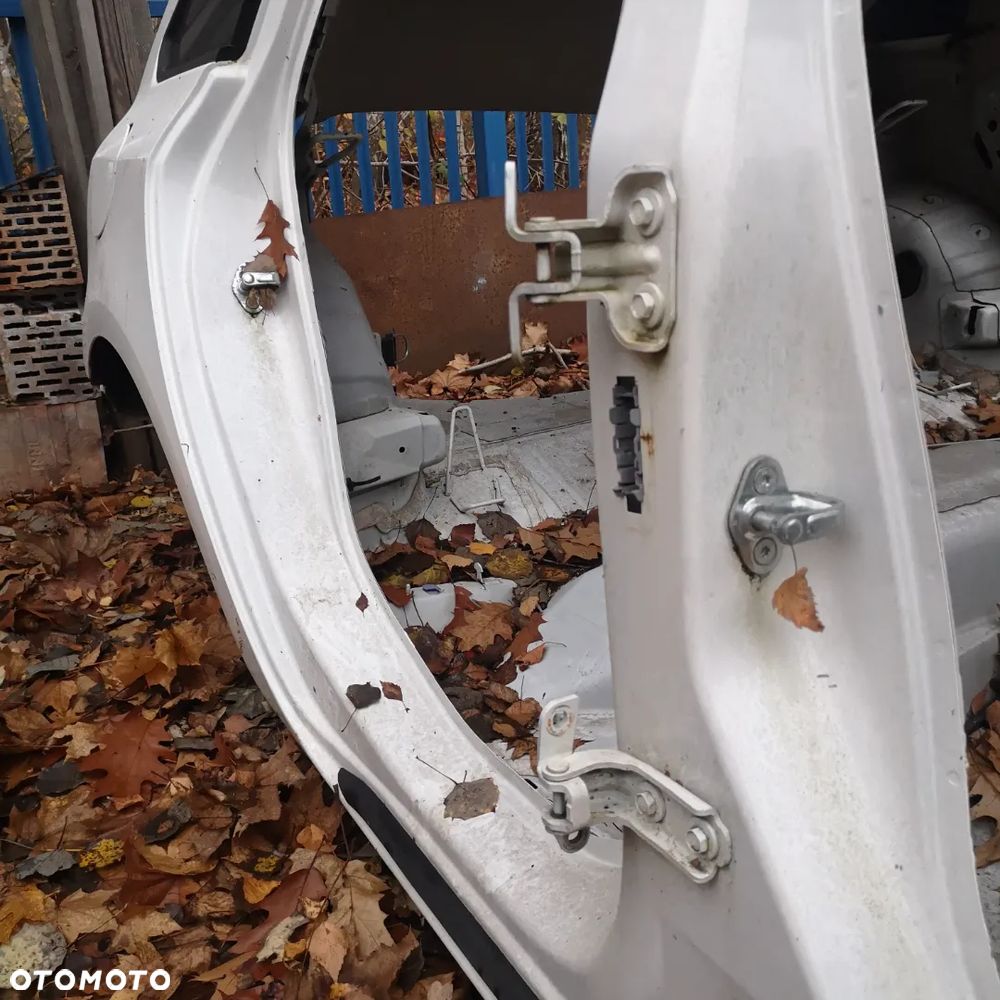 OPEL ASTRA J KAROSERIA BŁOTNIK SZYBA - 31