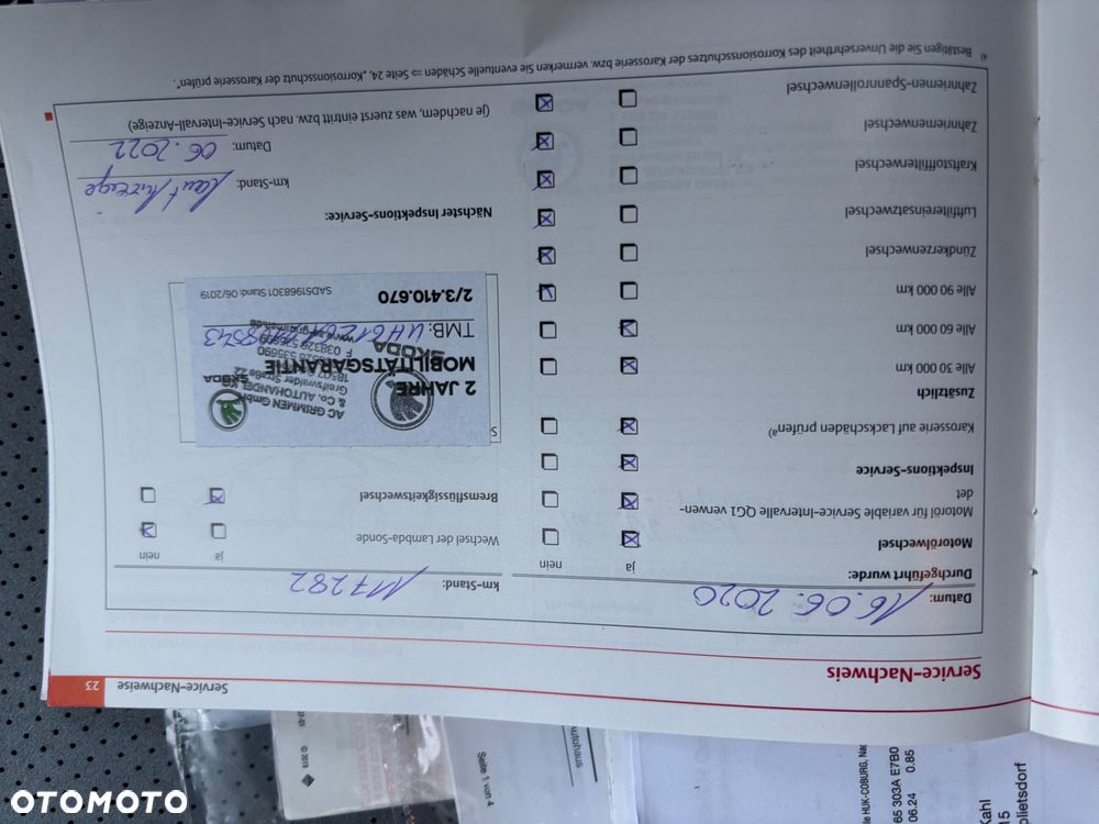 Skoda Octavia 2.0 TDI CR DPF DSG RS - 19