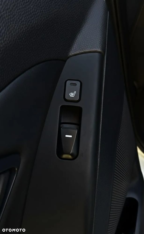 Hyundai ix35 - 15