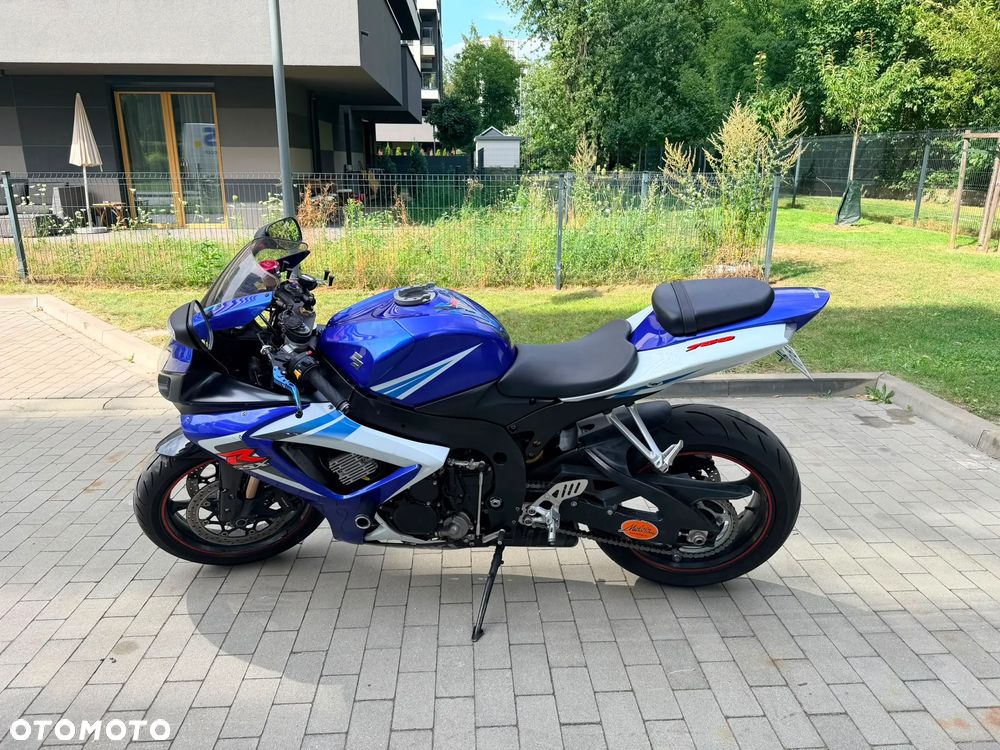 Suzuki GSX-R - 3