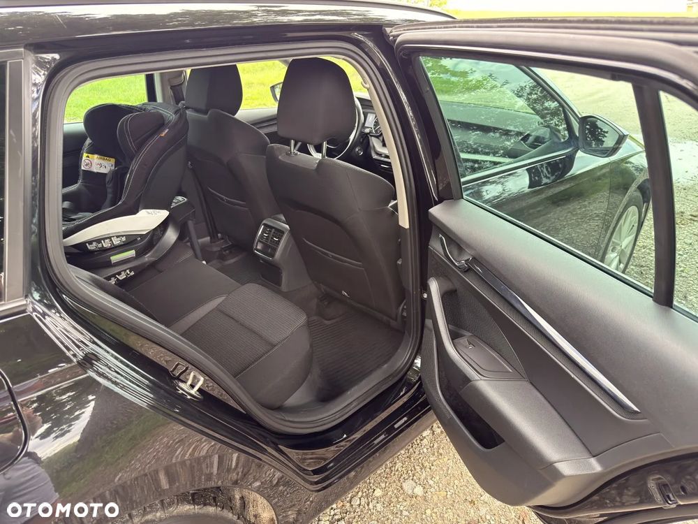 Skoda Octavia 1.5 TSI ACT Ambition - 11