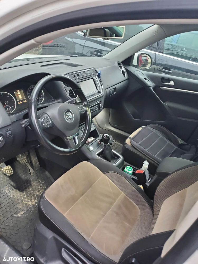 Volkswagen Tiguan - 4
