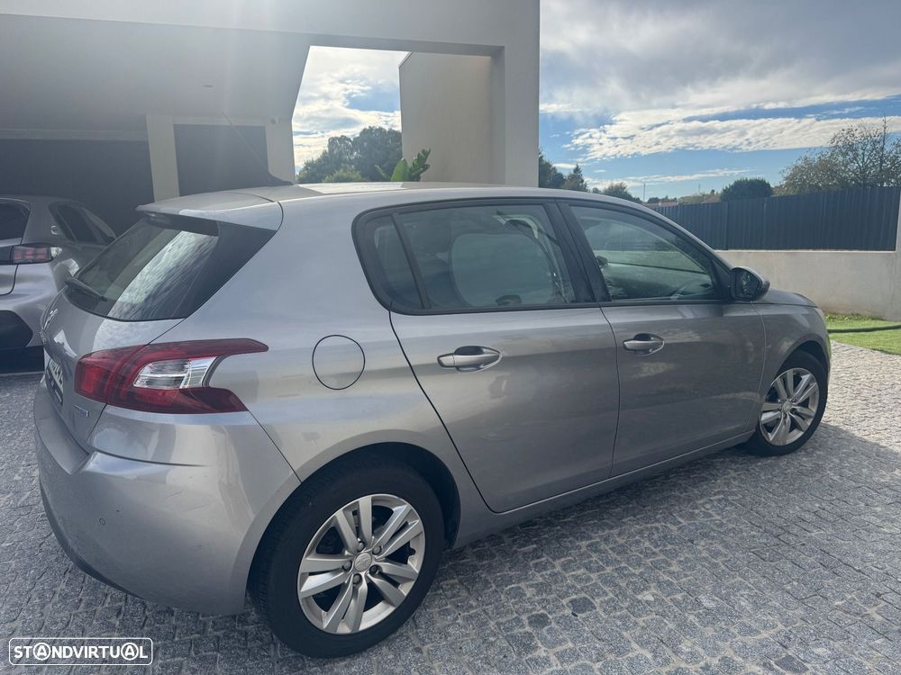 Peugeot 308 2015 photo 5
