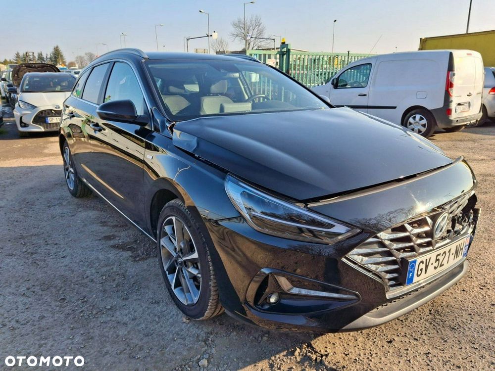 Hyundai i30 - 23