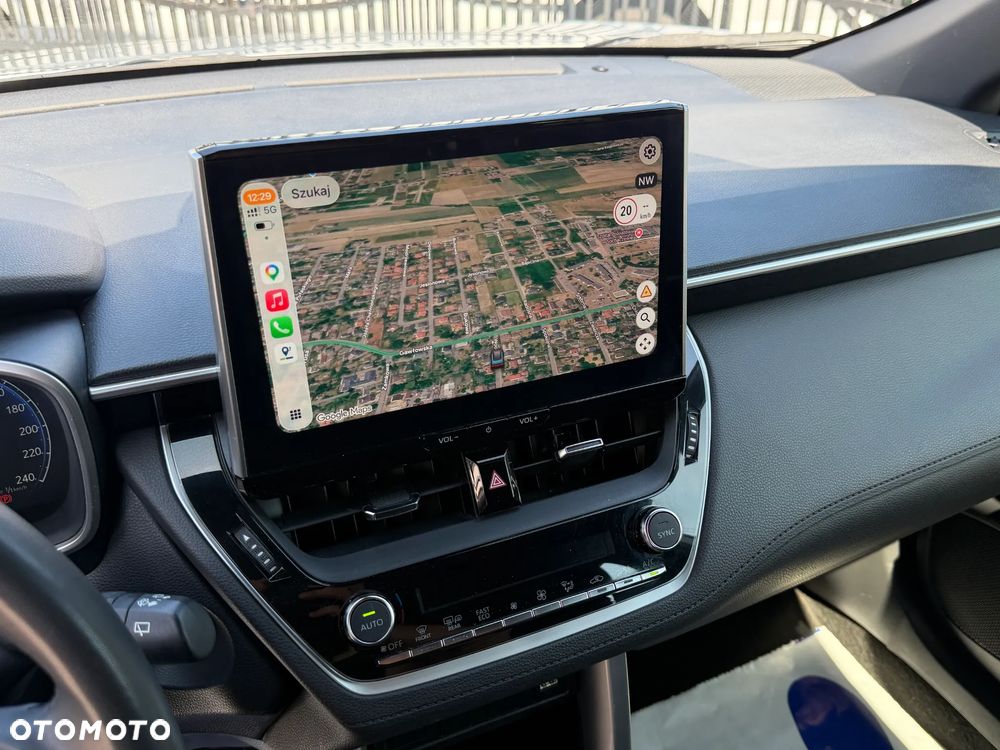 Toyota Corolla Cross 2.0 Hybrid Comfort - 14