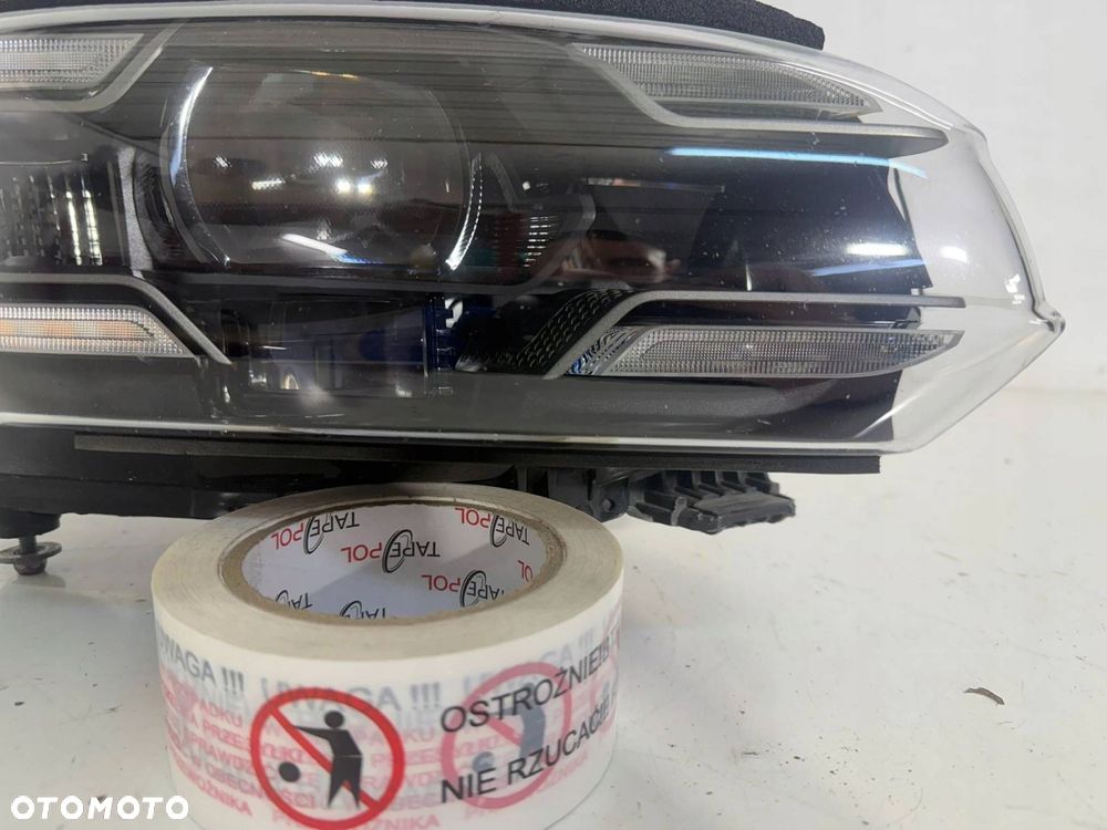 lampa prawy przód prawa przednia porsche taycan 9j1 full led eu - 3