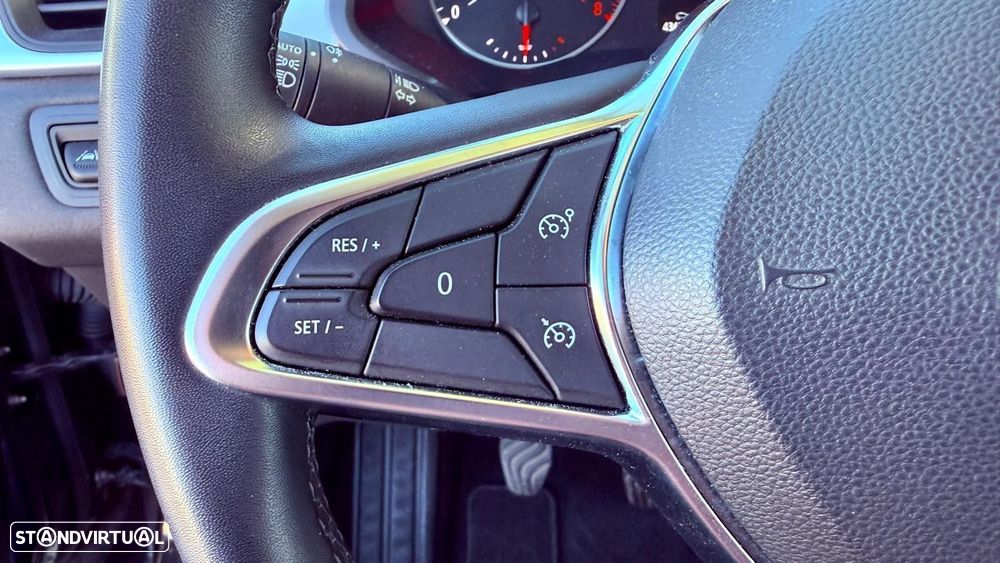 Renault Captur 1.0 TCe Equilibre Bi-Fuel - 37