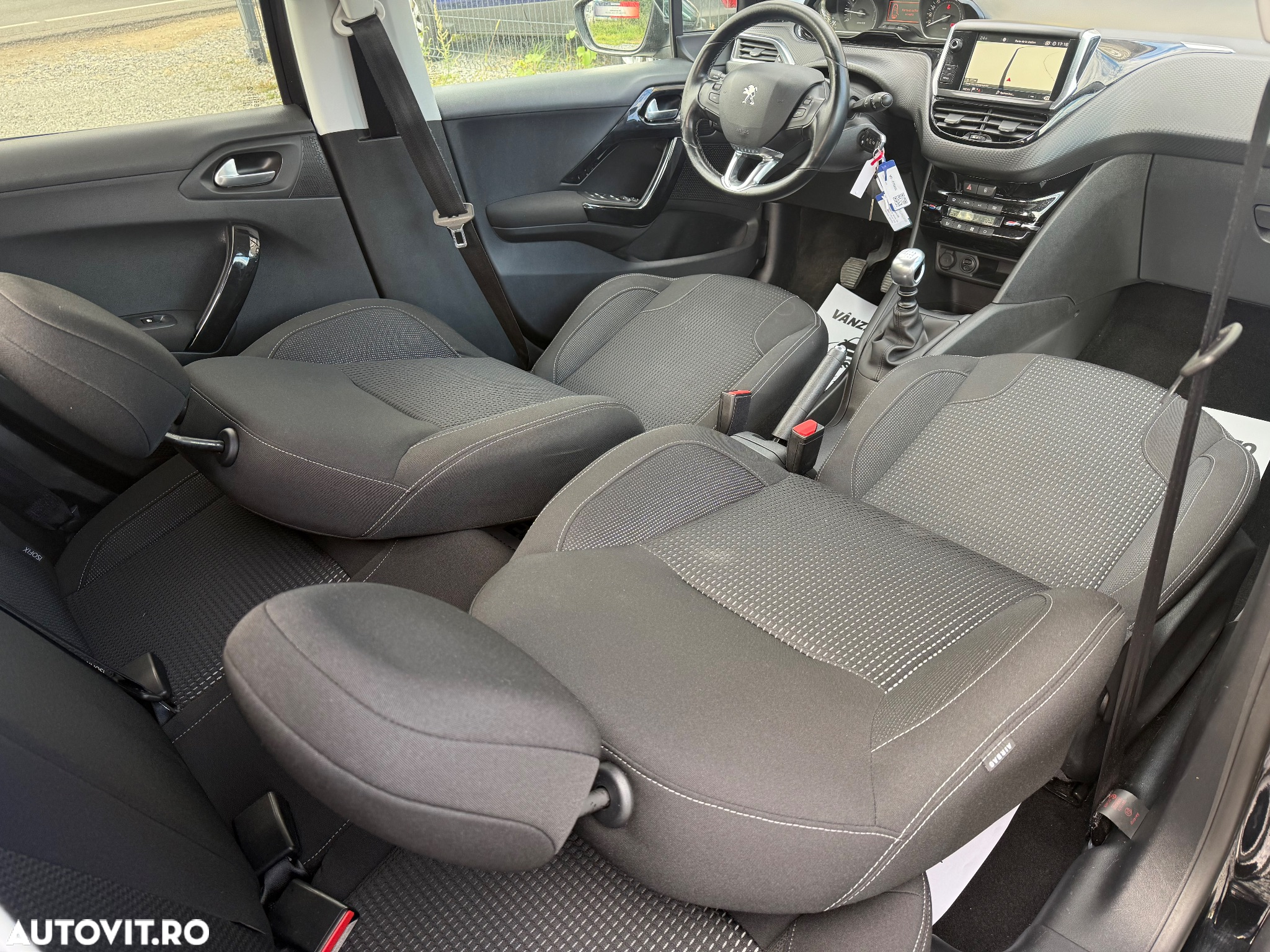 Peugeot 208 PureTech 110 Stop & Start Tech Edition - 19