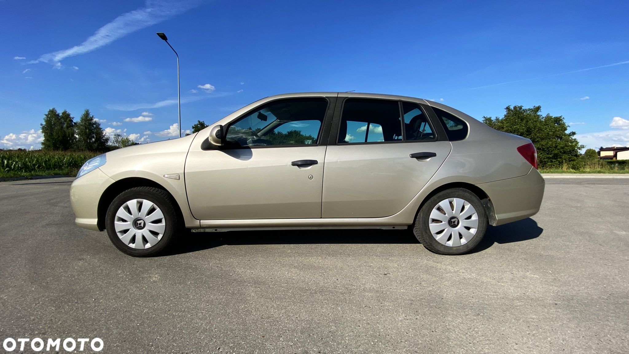 Renault Thalia 1.2 16V All Inclusive - 1