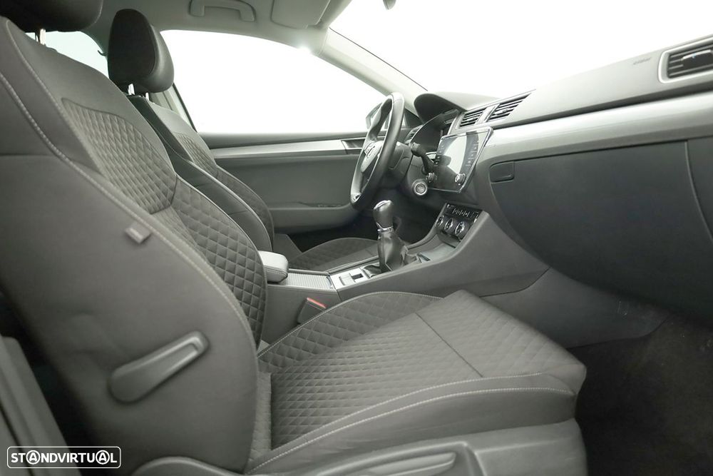 Skoda Superb Break 2.0 TDI Ambition - 19