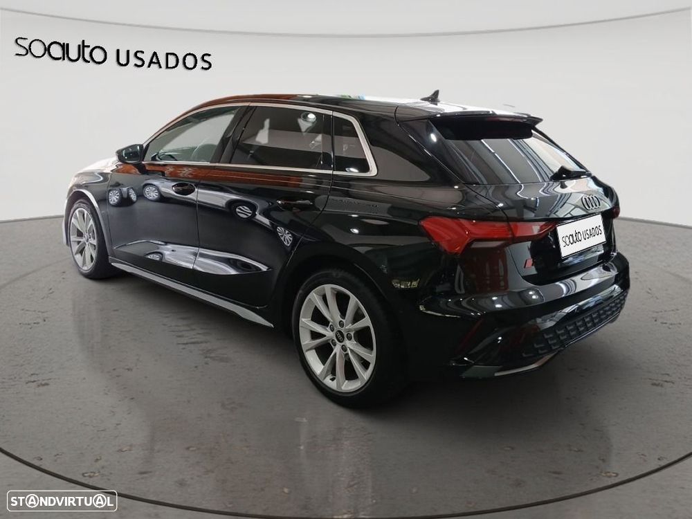 Audi A3 Sportback 30 TDI S line - 4