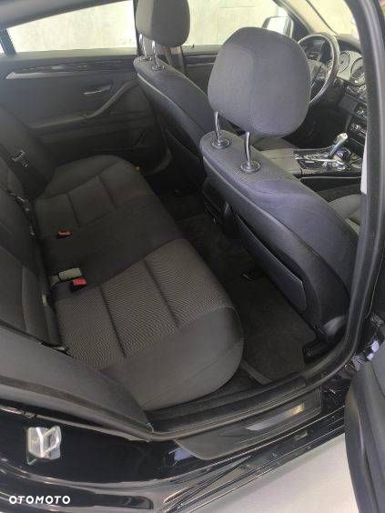 BMW Seria 5 518d Business Edition - 11