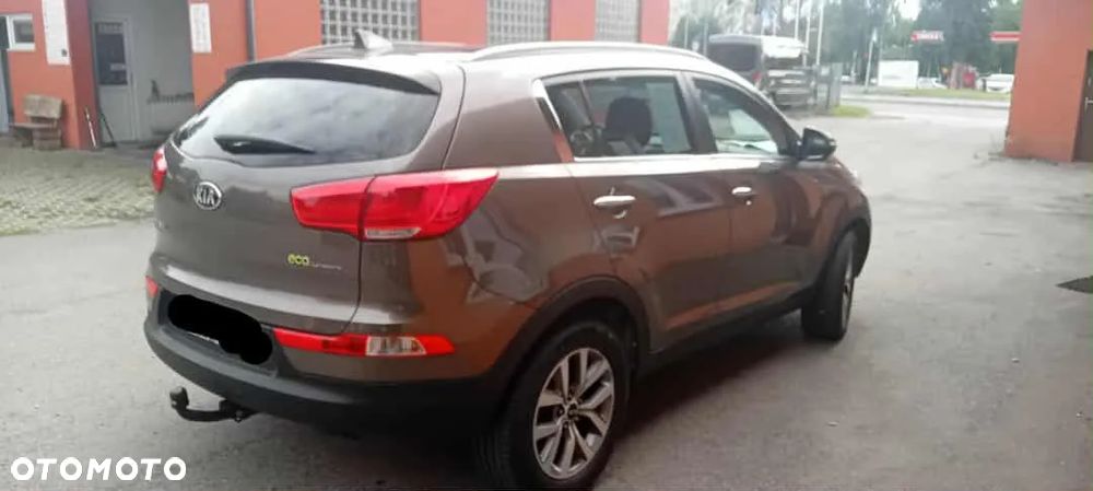 Kia Sportage 1.6 GDI 2WD ISG Attract - 8