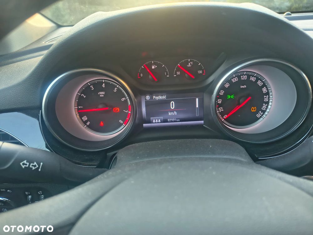 Opel Astra 1.4 T Dynamic - 28