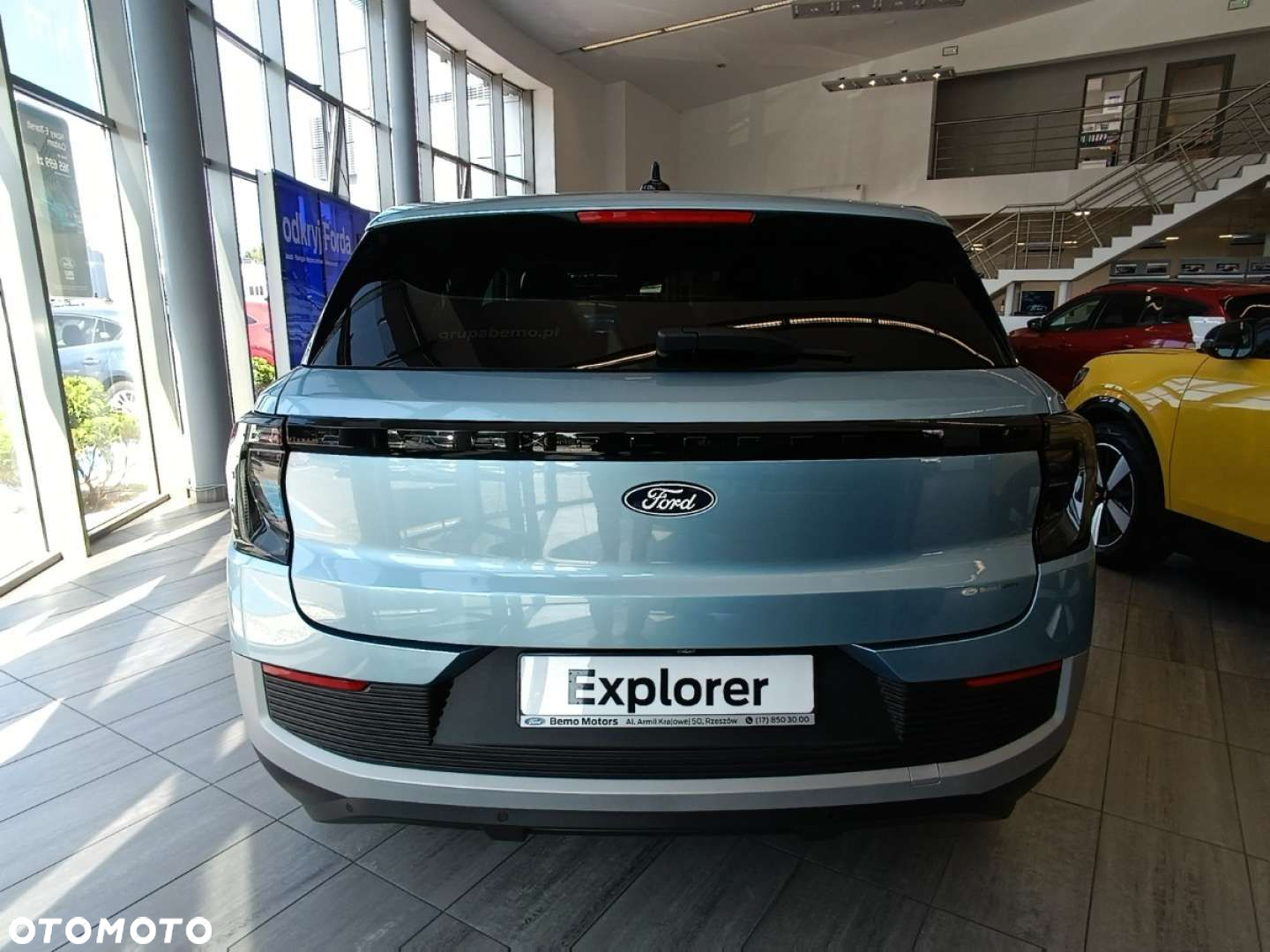 Ford Explorer - 6