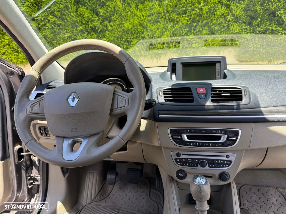 Renault Mégane 1.5 dCi Luxe - 16