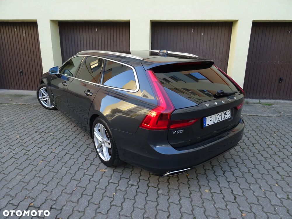 Volvo V90 D4 Geartronic R Design - 4