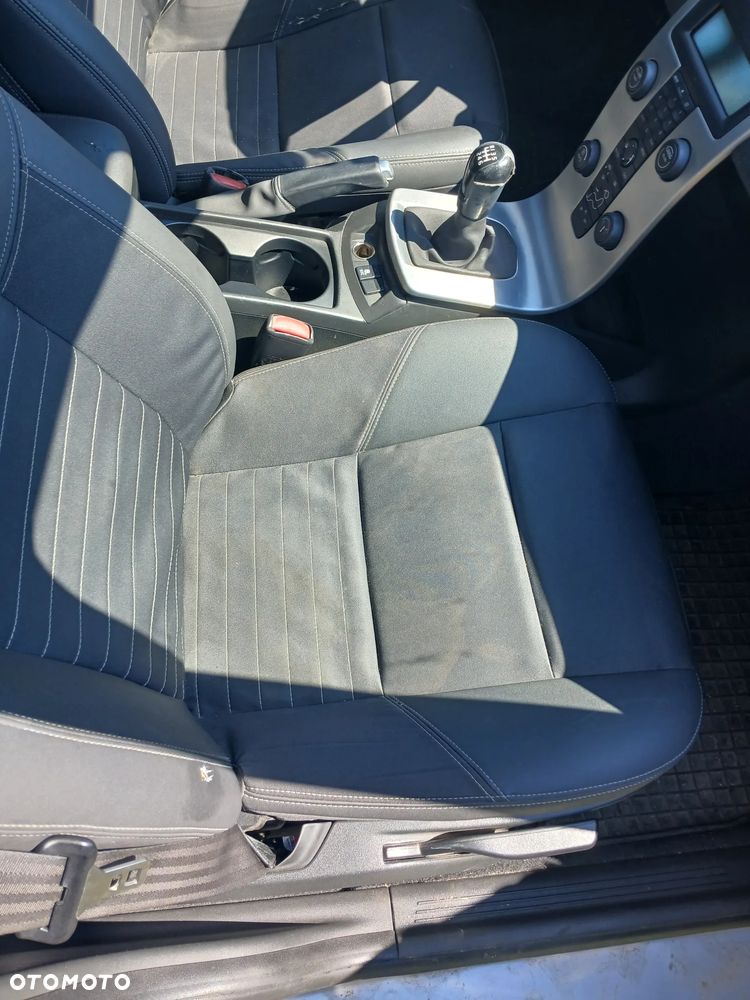Volvo V50 2.0D - 8