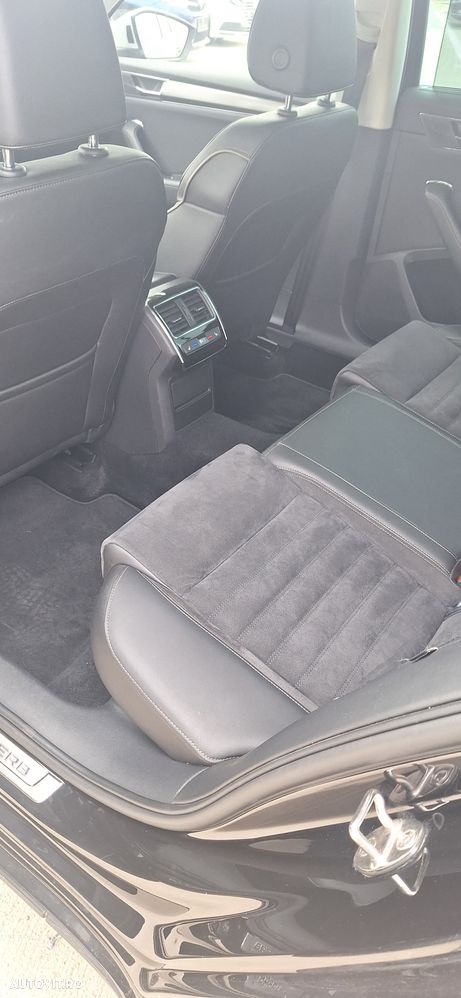 Skoda Superb Combi 2.0 TDI 4x4 DSG Scout - 11
