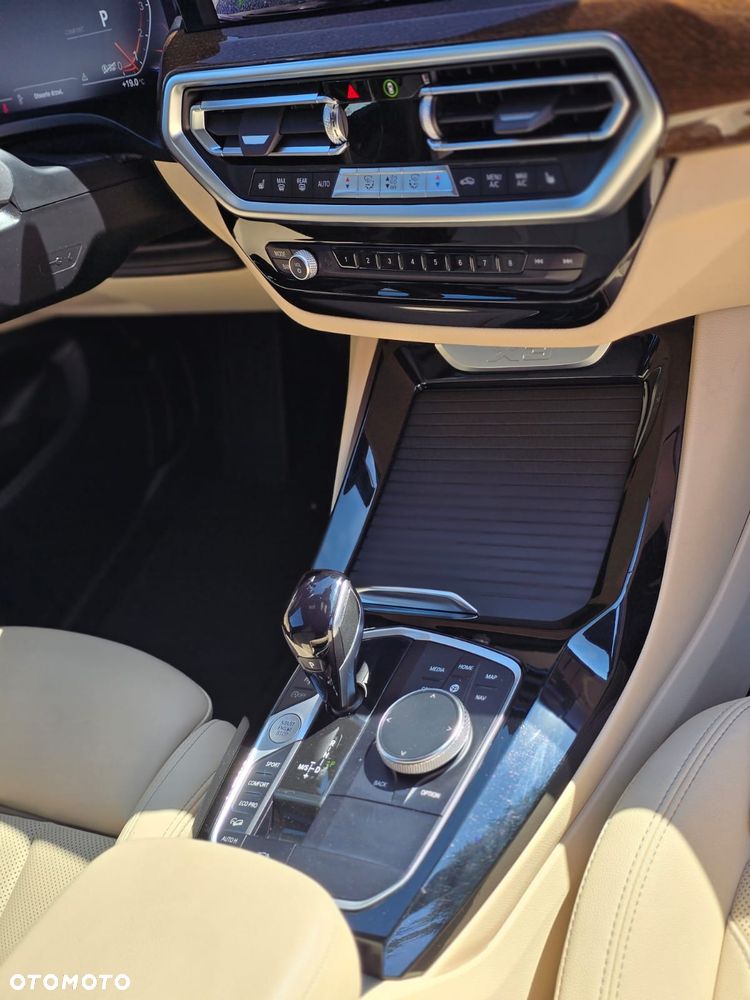 BMW X3 xDrive30i xLine - 22