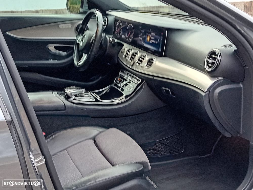 Mercedes-Benz E 350 e Avantgarde - 12