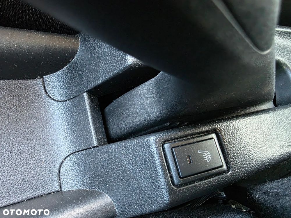 Suzuki Swift 1.2 Dualjet SHVS Premium CVT - 17