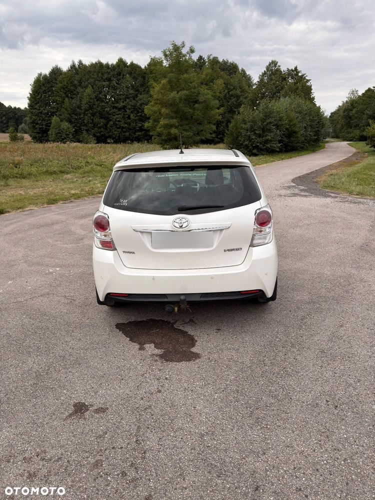 Toyota Verso 2.0 D-4D 7-Sitzer Life - 14