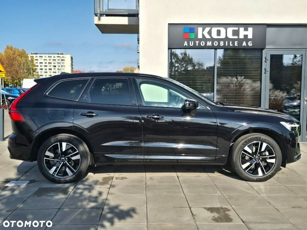 Volvo XC 60 B5 B AWD Plus Dark - 5