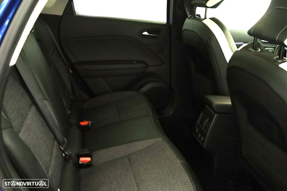 Renault Captur 1.0 TCe Techno Bi-Fuel - 24