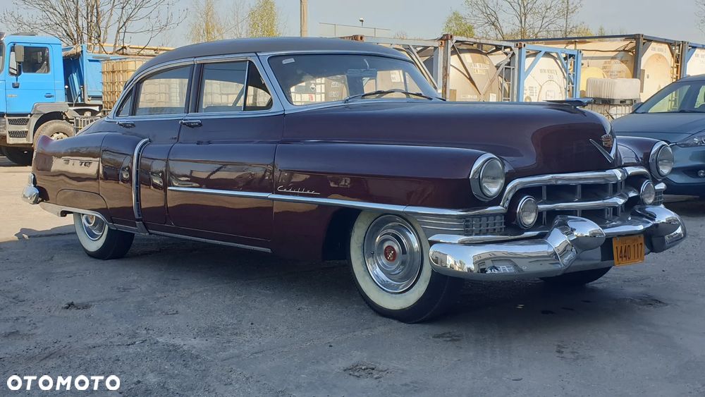Cadillac Inny - 12