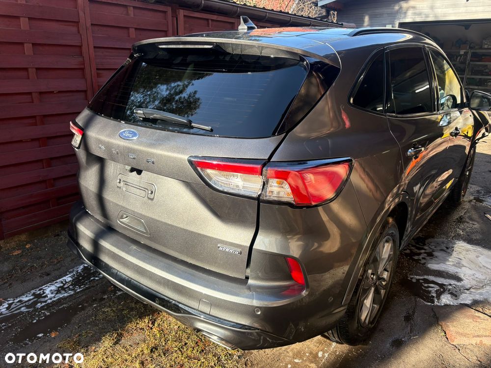 Ford Kuga 2.5P PHEV FWD ST-Line - 3