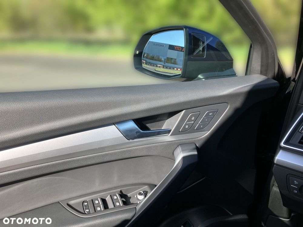 Audi Q5 Sportback - 13