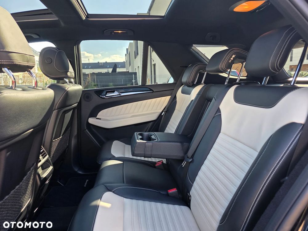 Mercedes-Benz GLE 350 d 4-Matic - 9