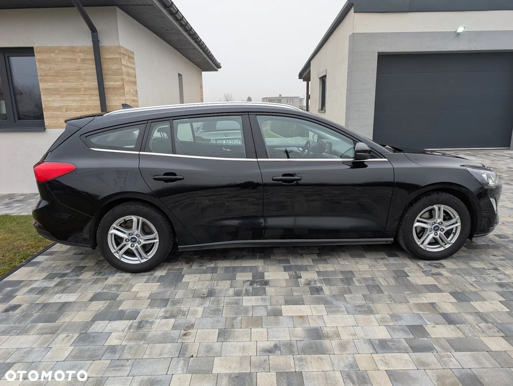 Ford Focus 1.5 EcoBlue Connected - 9