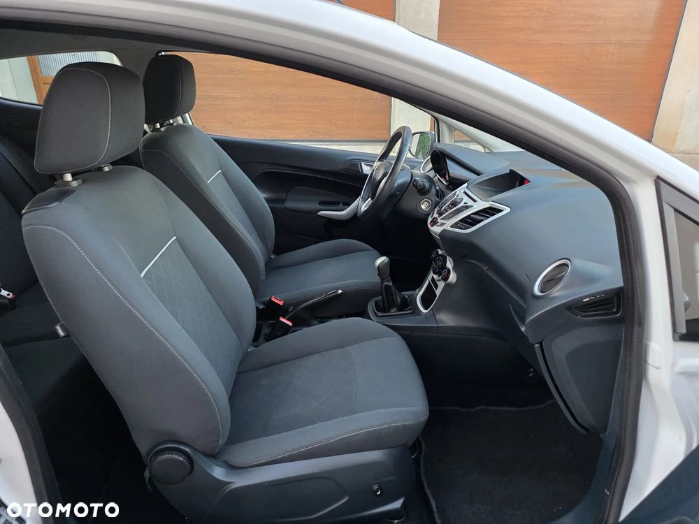 Ford Fiesta 1.25 Champions Edition - 12